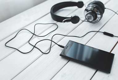 NBA焦点战：奇才勇士激战正酣，年轻势力挑战卫冕冠军